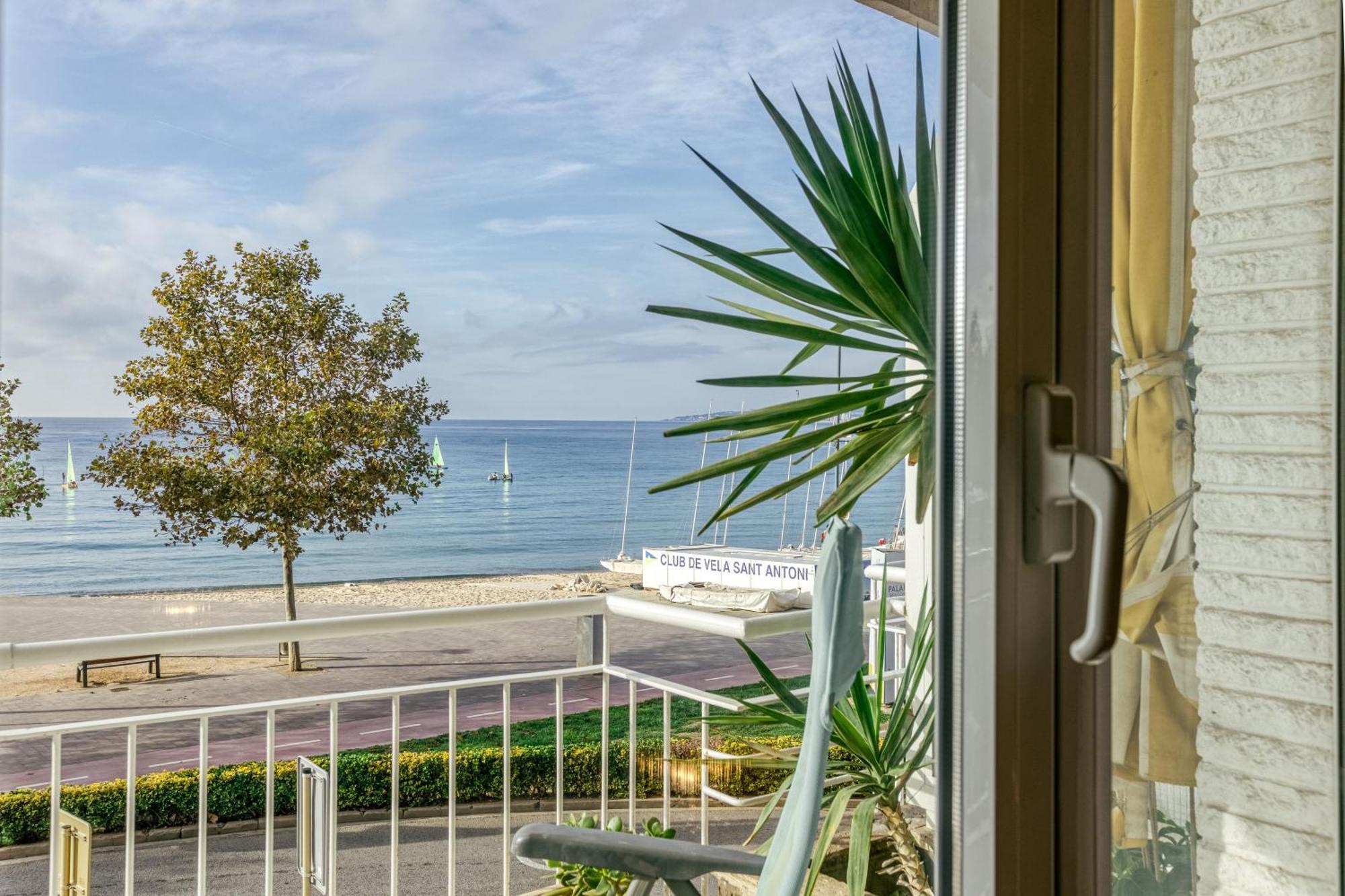 Carrer Del Mar Apartamento Palamós Exterior foto