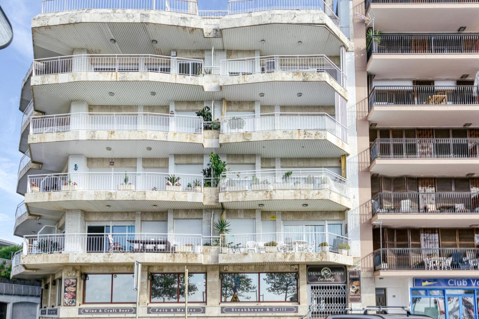 Carrer Del Mar Apartamento Palamós Exterior foto